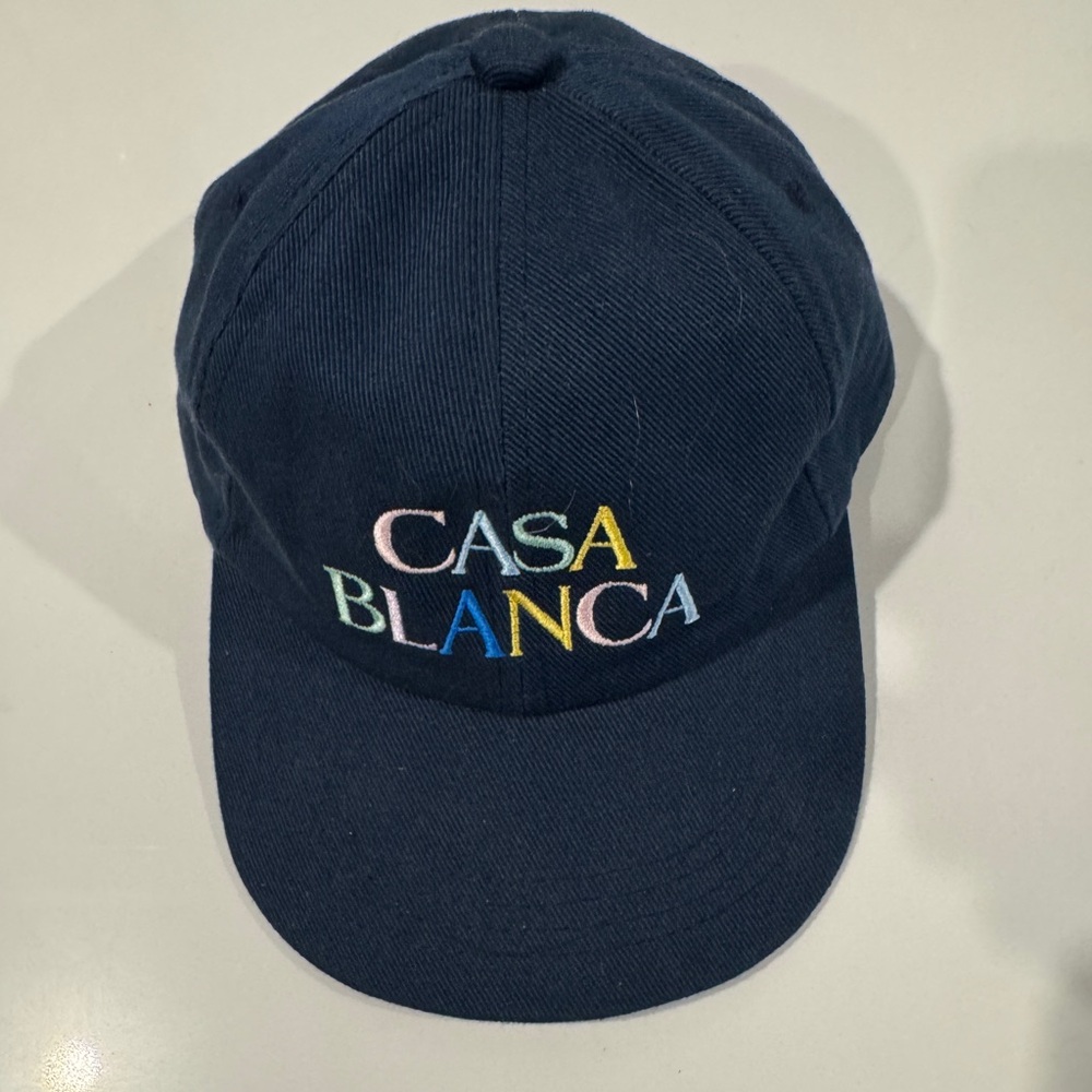 Casa blanca hat os